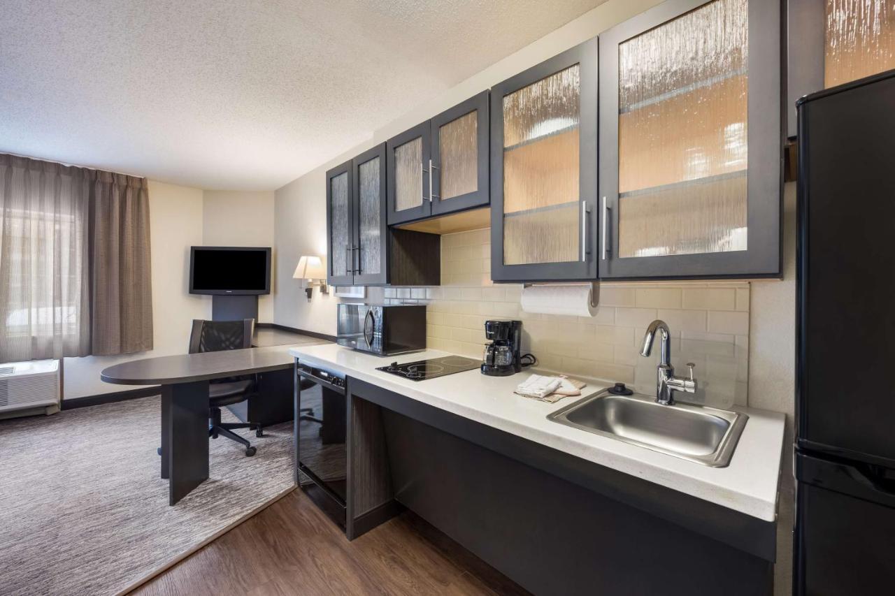 Sonesta Simply Suites Pittsburgh Airport Imperial Exterior photo
