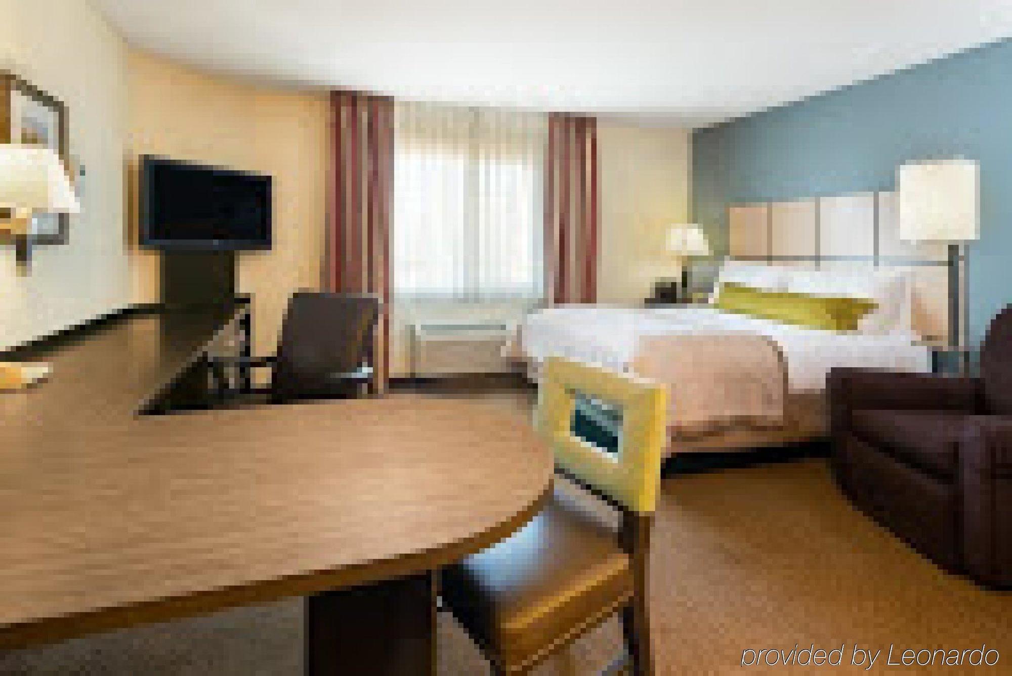 Sonesta Simply Suites Pittsburgh Airport Imperial Exterior photo